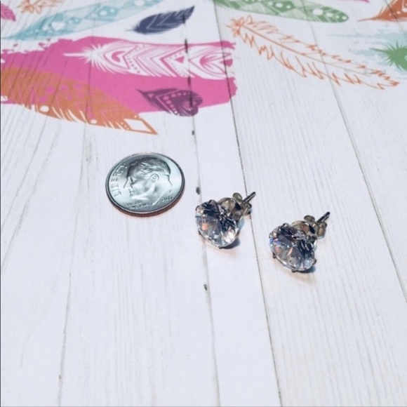 Swarovski Crystal Sterling Silver Post/ Stud Earrings - Picture 6 of 8